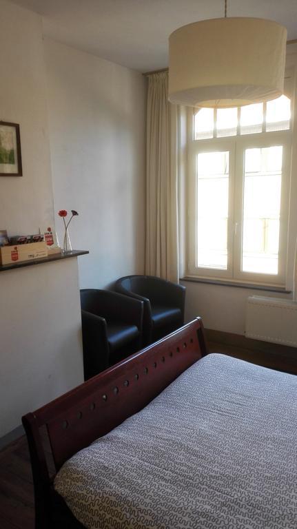 Guesthouse Oude Houtmarkt Ieper Exterior foto