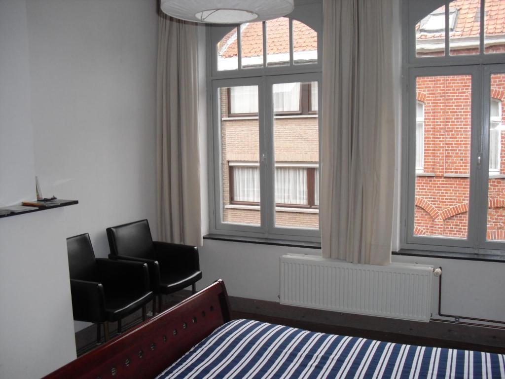 Guesthouse Oude Houtmarkt Ieper Quarto foto