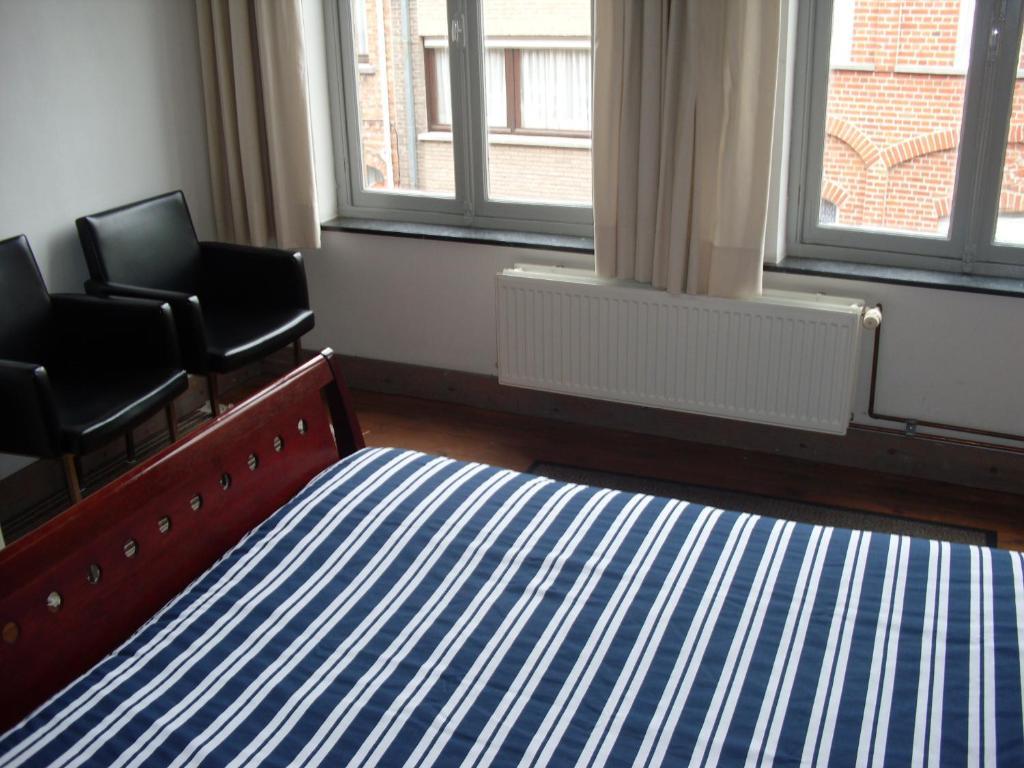 Guesthouse Oude Houtmarkt Ieper Quarto foto